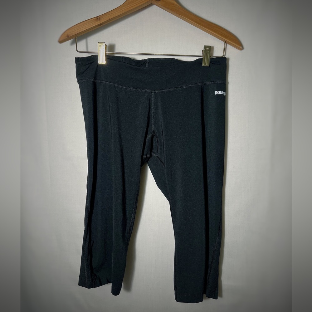 Patagonia leggings Black Capri Medium